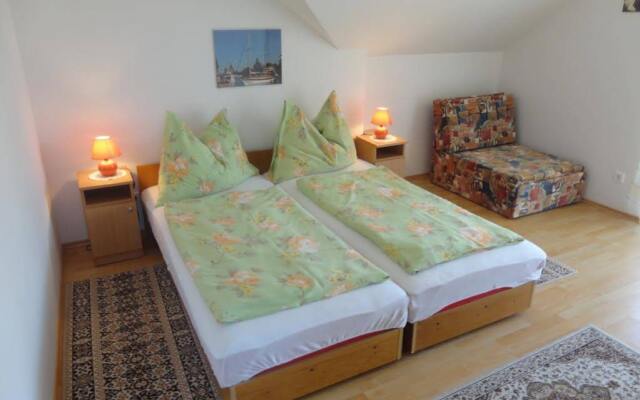 Erkel Apartman