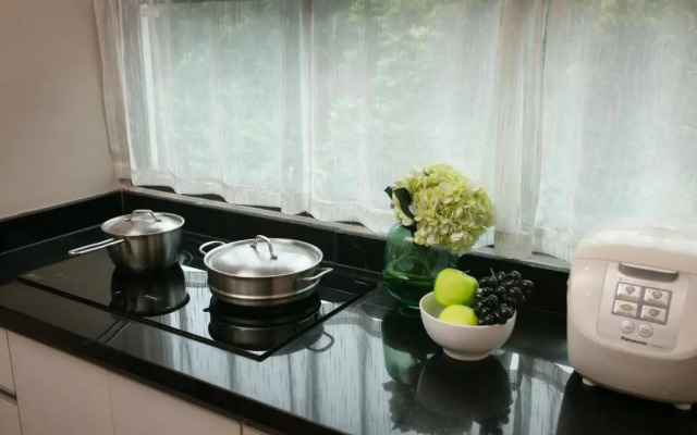 HB Serviced Apartment - 12 Tran Quy Kien
