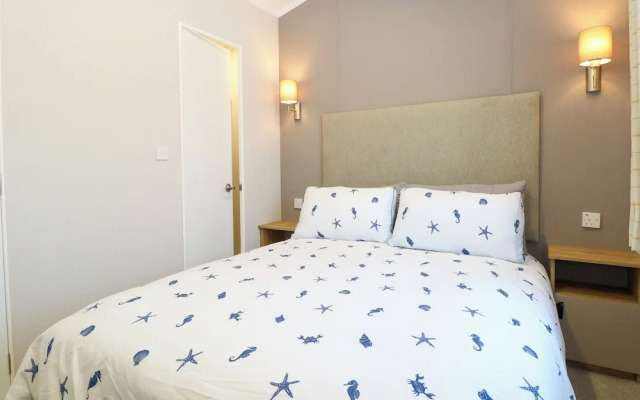 The Sea Lodge