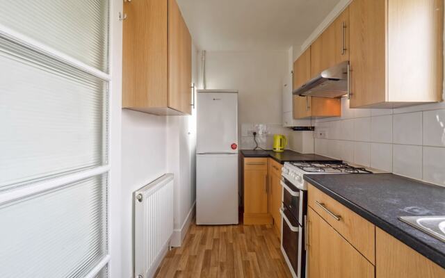 2 Bedroom Apt in Residential Locality