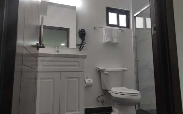 Hotel Manadia