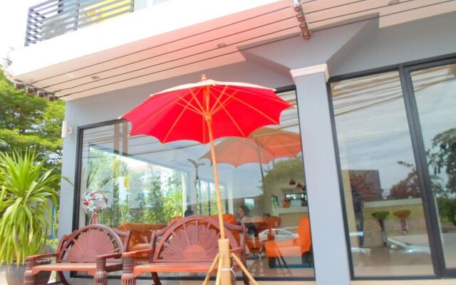 The Living Hotel at Surat Thani