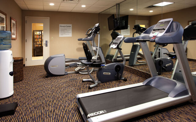 Holiday Inn Express & Suites Baton Rouge East by IHG
