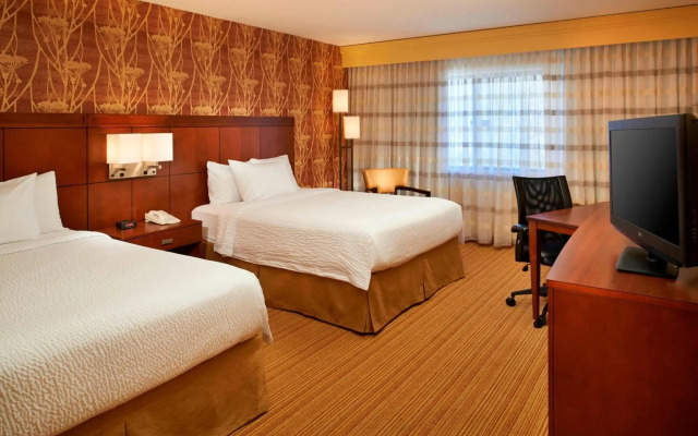 Courtyard by Marriott Detroit Utica