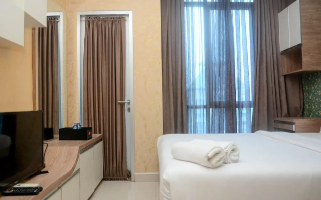 Gorgeous and Strategic Studio Apartment at Capitol Park Residence