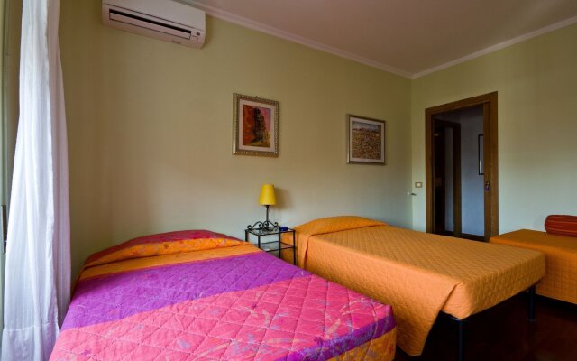 B&B Roma Appia Davila 25