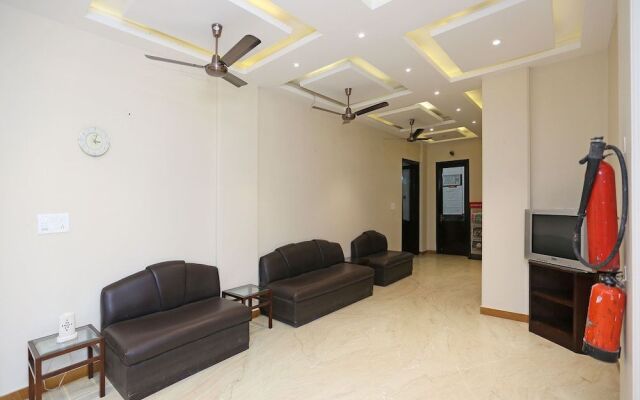 OYO 9606 City Centre Home