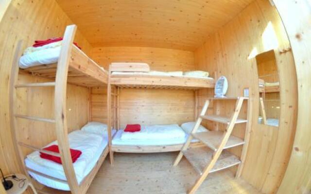 Easy Lodges