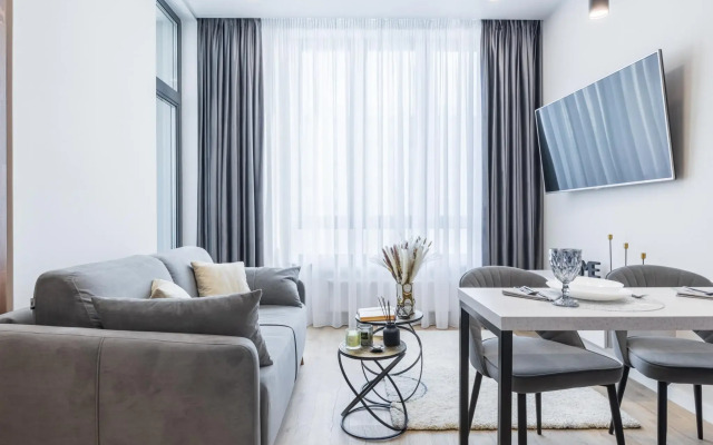 Comfort Apartment on Aleksey Kozin street 2