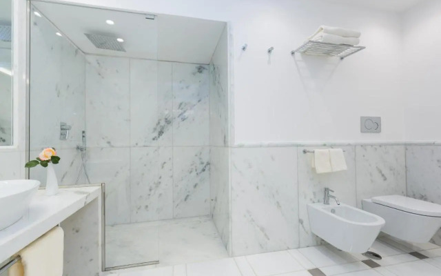 Quattro Passi Relais