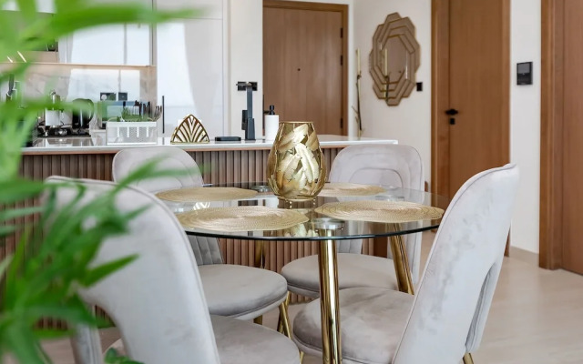 Luxury 1BR at Binghatti Onyx JVC