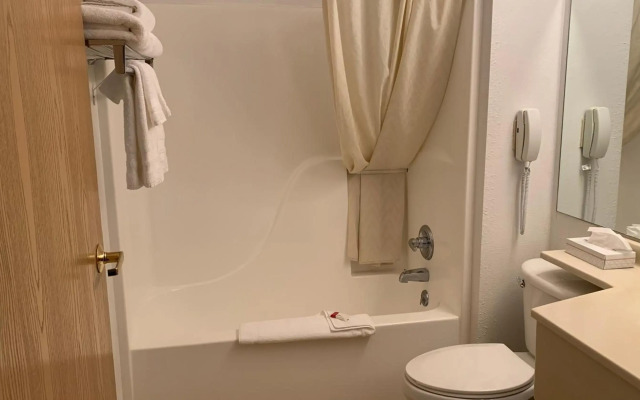 Fairbridge Inn & Suites, Miles City