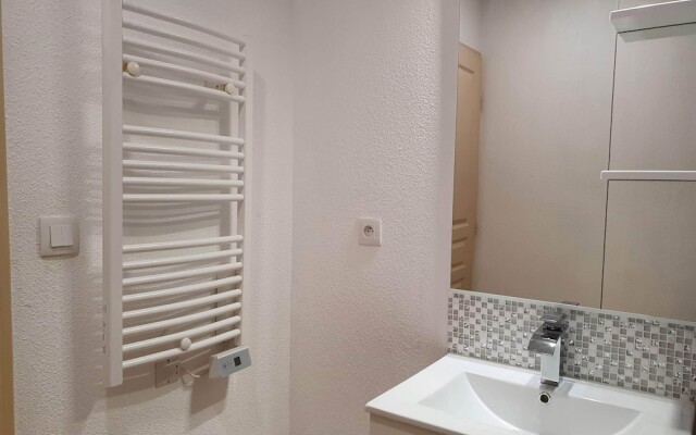 Coquet appt dans résidence avec piscine