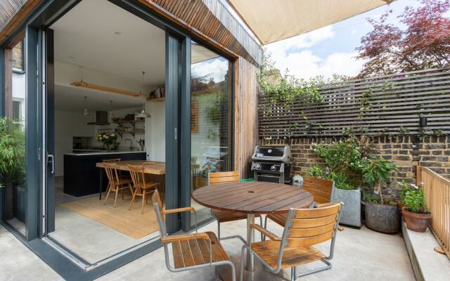 South London Architectural Retreat