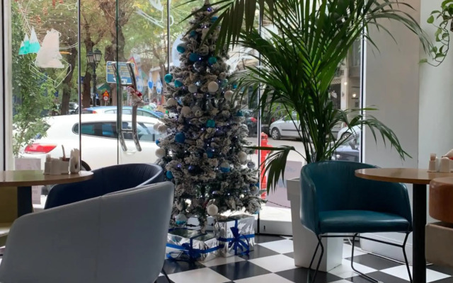 Blue Bottle Boutique Hotel
