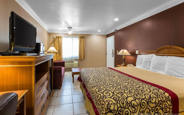 Rodeway Inn