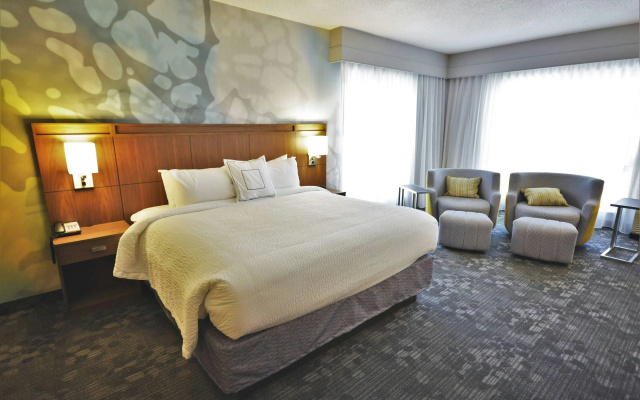 Courtyard by Marriott Asheville Airport