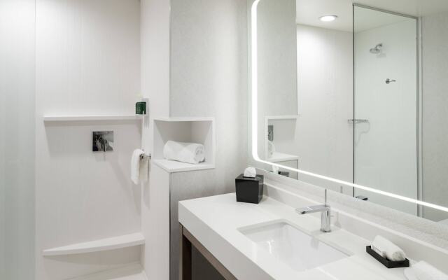 Courtyard by Marriott Houston Heights/I-10