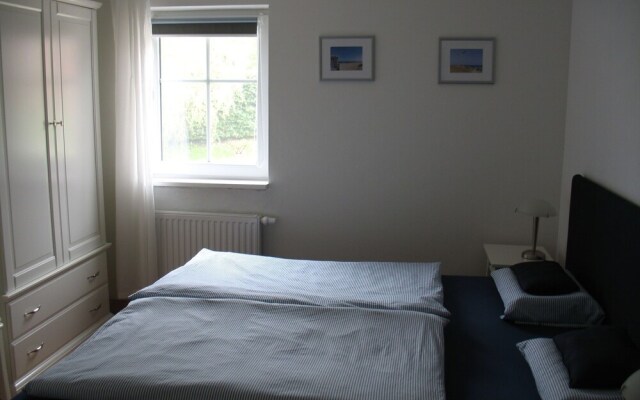 Tranquil Bungalow in Neuburg near the Sea