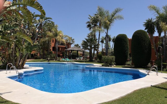 Luxurious SEA View Apartment