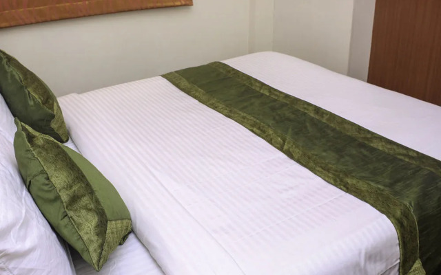 Treebo Saravana Boutique Inn