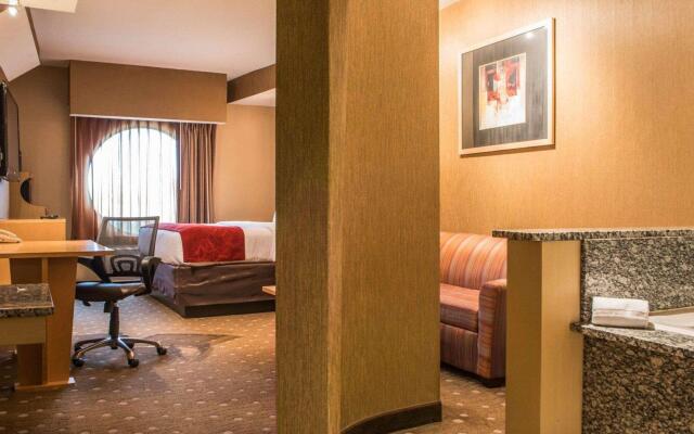 Comfort Suites Monroeville