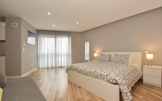 Oporto Bernardes Studios - Heroismo