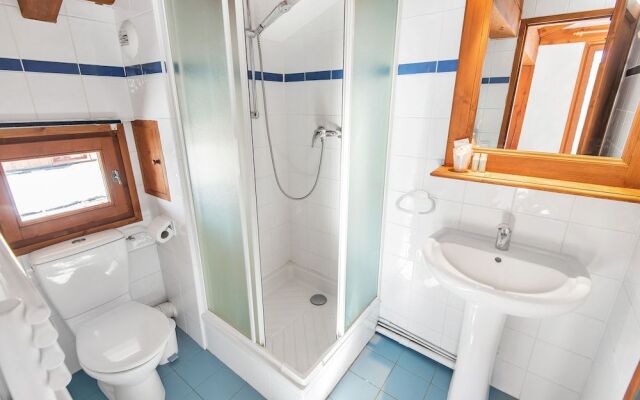 Chalet Oliver by Skinetworks