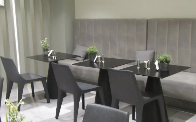 Alva Athens Hotel