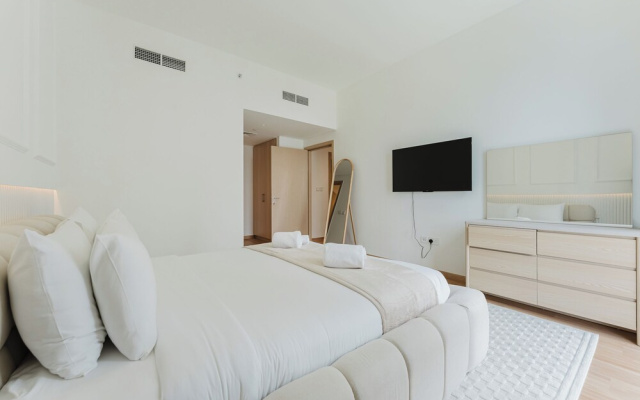 PVH - Refined 2BR - Island Park 2