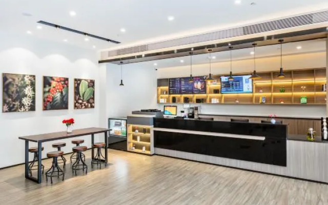 Hanting Hotel (Shenzhen Guanlan Wuhe Avenue)