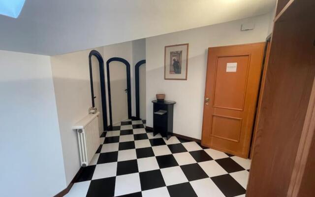 Riviera 1931 Casa Mansarda