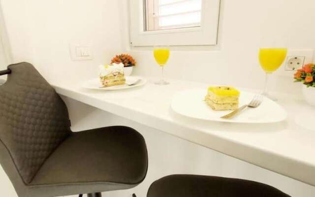 Jele - Perfect Location - A1