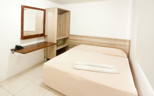 Tropicanas Hotel