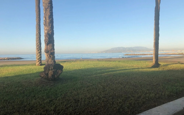 Rentcostadelsol Malaga-El Palo