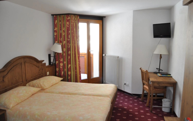Hôtel Central Résidence – Guest Rooms – Leysin