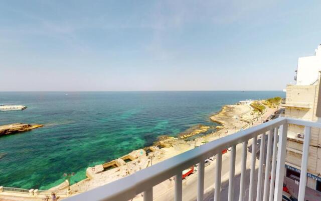 6th floor seafront apartment with open sea views