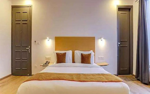 Fabhotel Wedding Hut 51