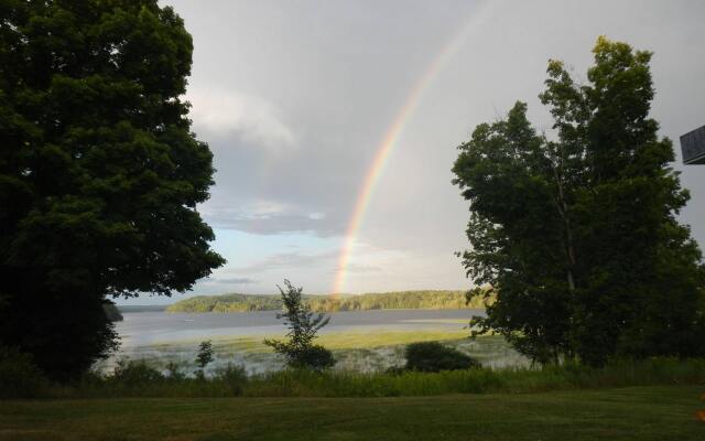 Limerick Lake Lodge & Marina