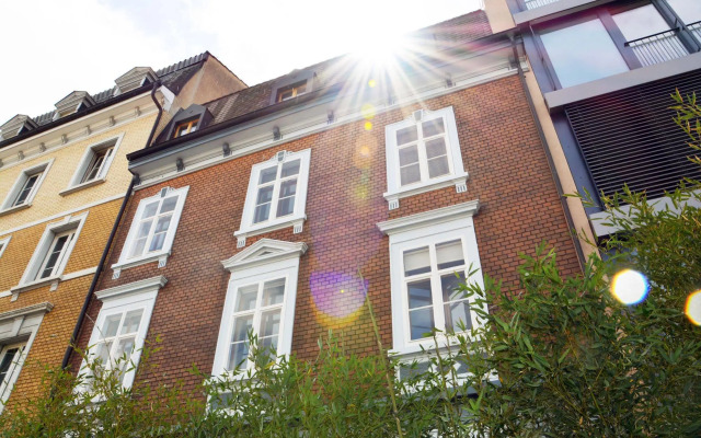 Apartments Logis 69