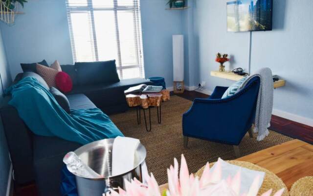 Elegant 1 Bedroom Apartment in Gardens