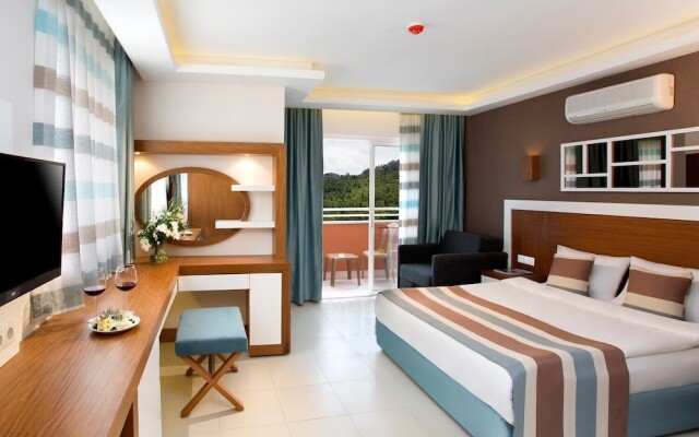 Lavia Hotels Kemer