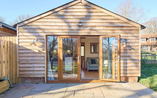 Host Stay Cobnut Barn