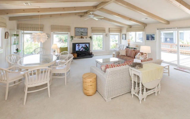 Paradise On Poles - 5 Br Home