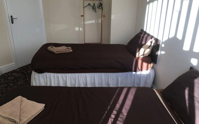 Castle Lodge Guest House
