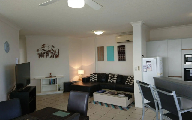 Surfers Hawaiian Apartments