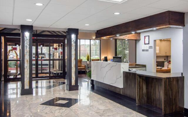 Spark by Hilton Duluth