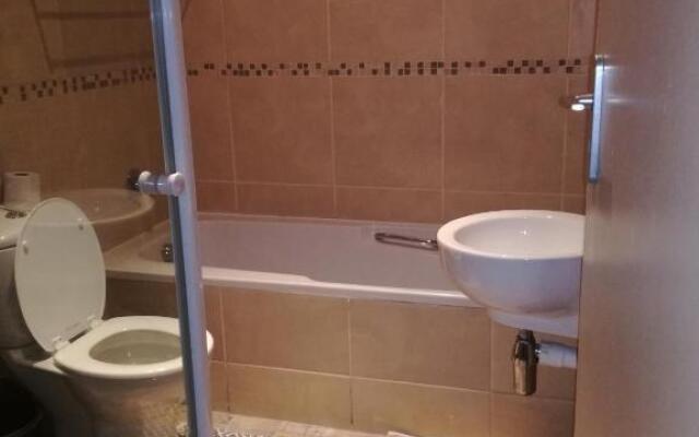 Whale Rock 22 Margate South Coast