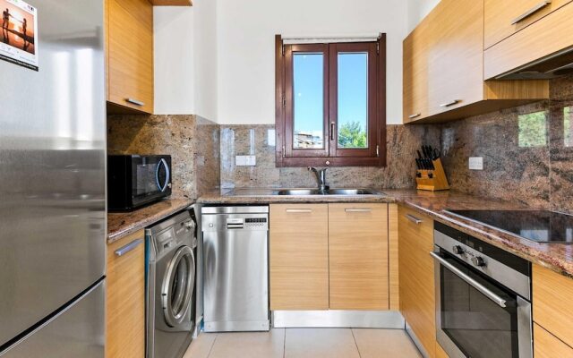 One Bedroom Apartment Pyrgos Cc12 Beautiful sea and Sunset Views