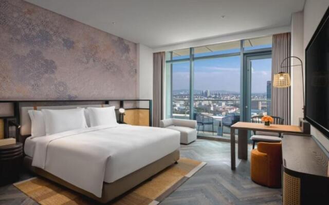 Hotel Indigo Yantai Golden Coast